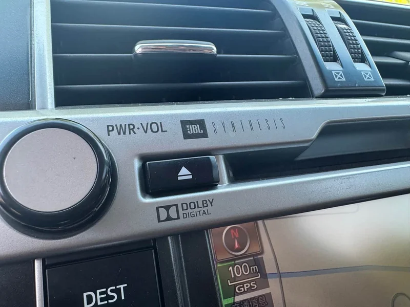 Toyota Prado — фото 15