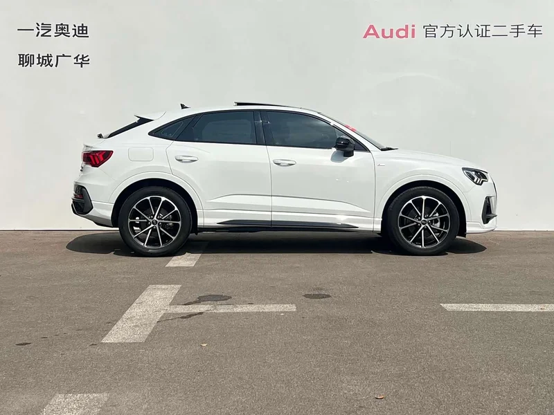 Audi Q3 Sportback — фото 3