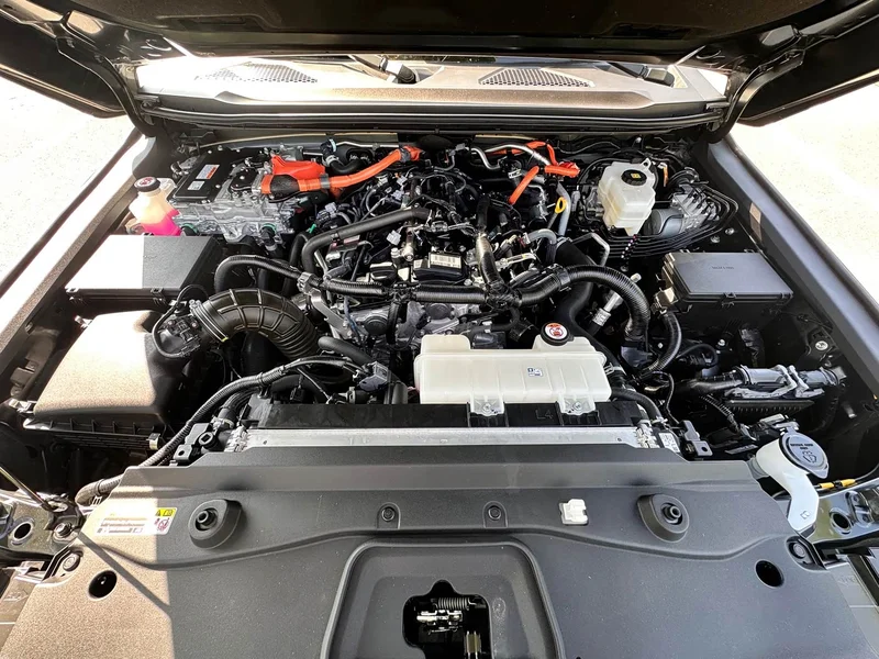 Toyota Prado — фото 15
