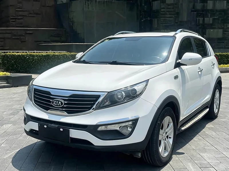 Kia Sportage — фото 1