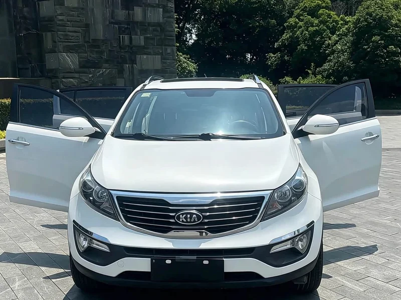 Kia Sportage — фото 9