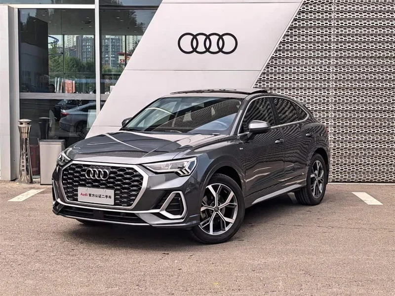 Audi Q3 Sportback — фото 1