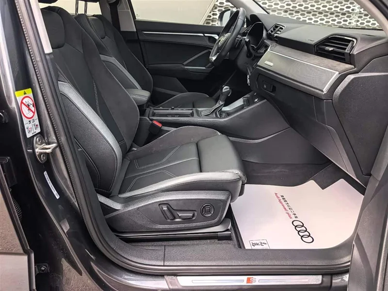 Audi Q3 Sportback — фото 13