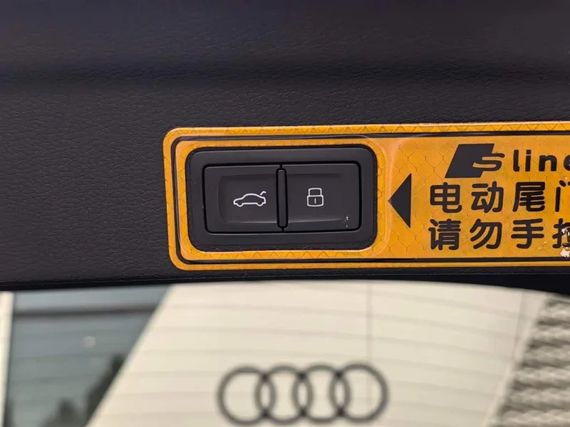 Audi Q3 Sportback — фото 22