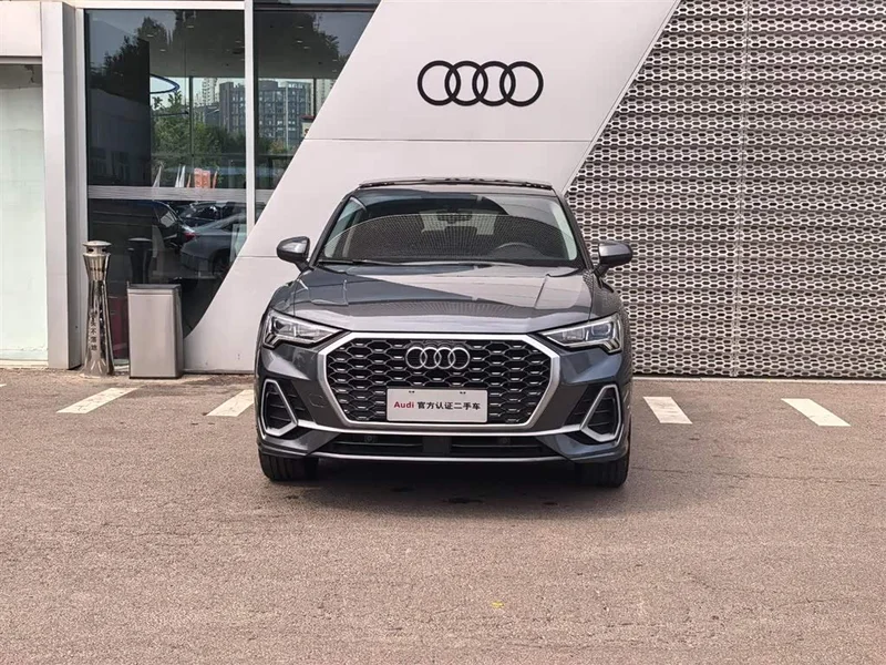 Audi Q3 Sportback — фото 9