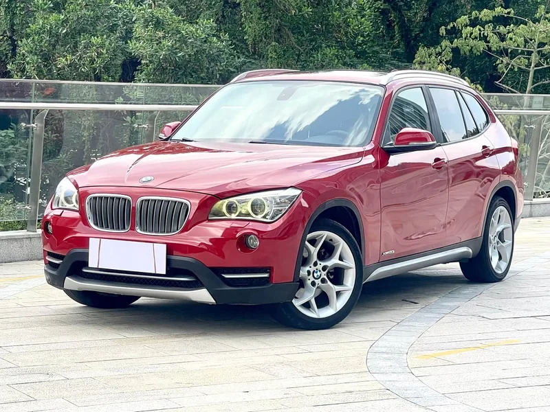 BMW X1 — фото 1