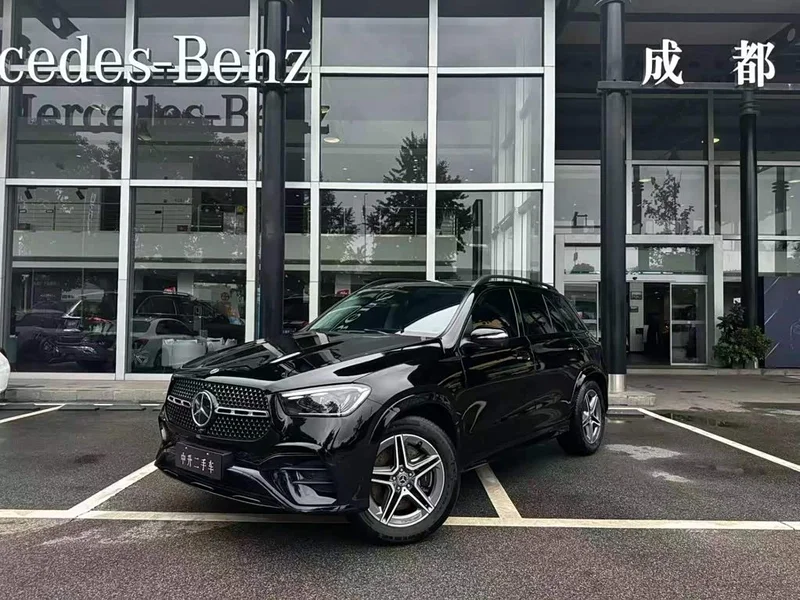 Mercedes-Benz GLE — фото 1