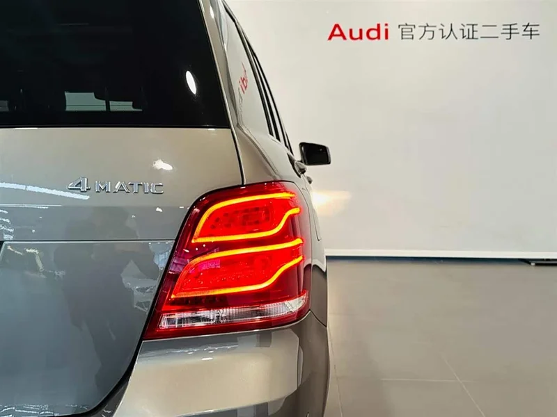 Mercedes-Benz GLK-Class — фото 16