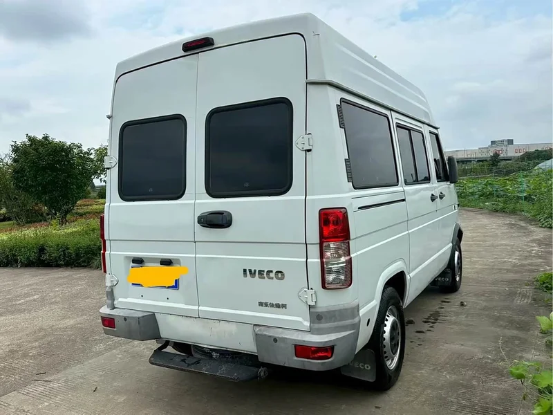 Iveco Daily — фото 4