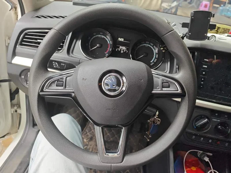 Skoda Kamiq — фото 15