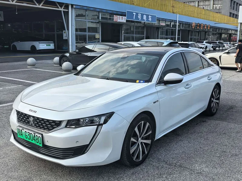 Peugeot 508L New Energy — фото 1