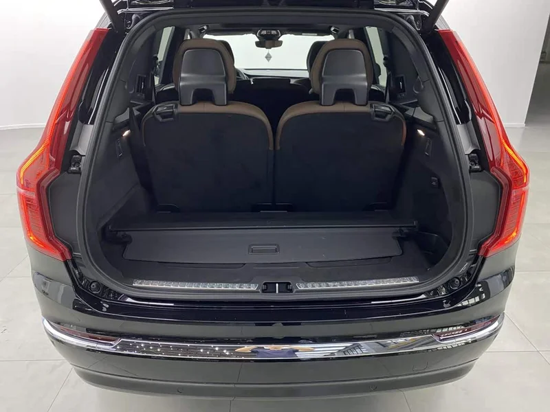 Volvo XC90 — фото 3