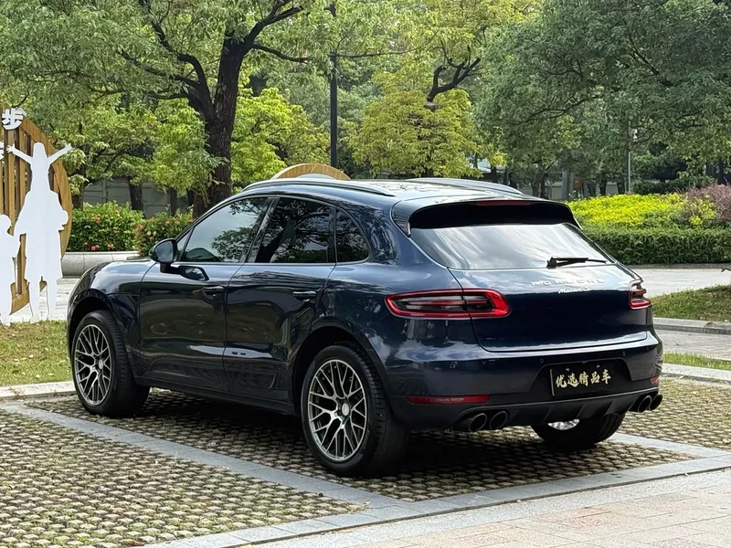 Porsche Macan — фото 7