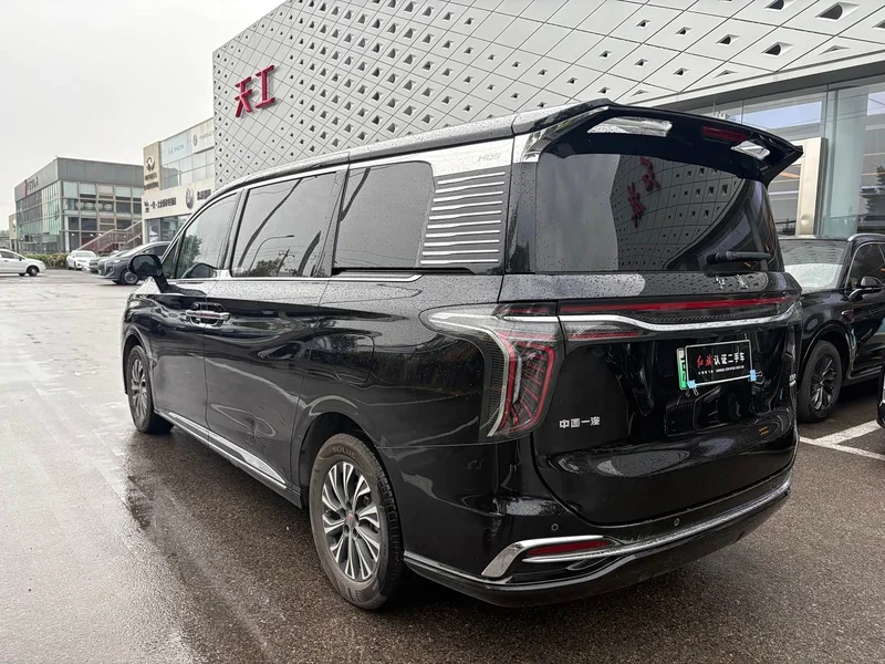 Hongqi HQ9 PHEV — фото 3