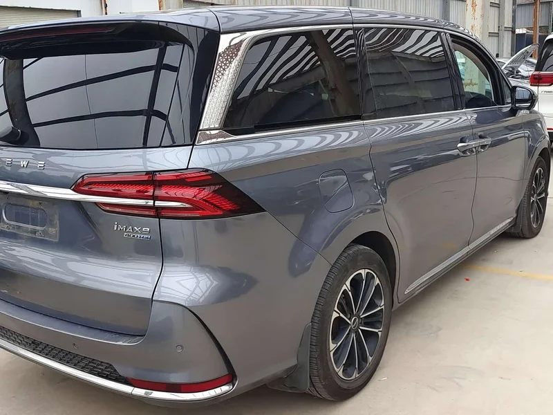 Roewe iMAX8 — фото 4