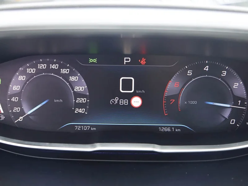 Peugeot 4008 — фото 17