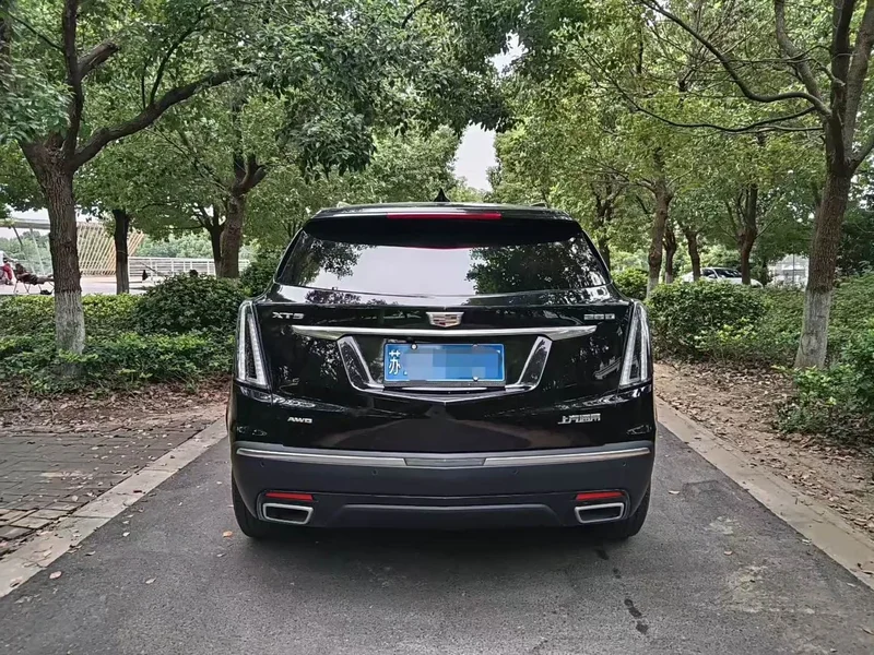 Cadillac XT5 — фото 5