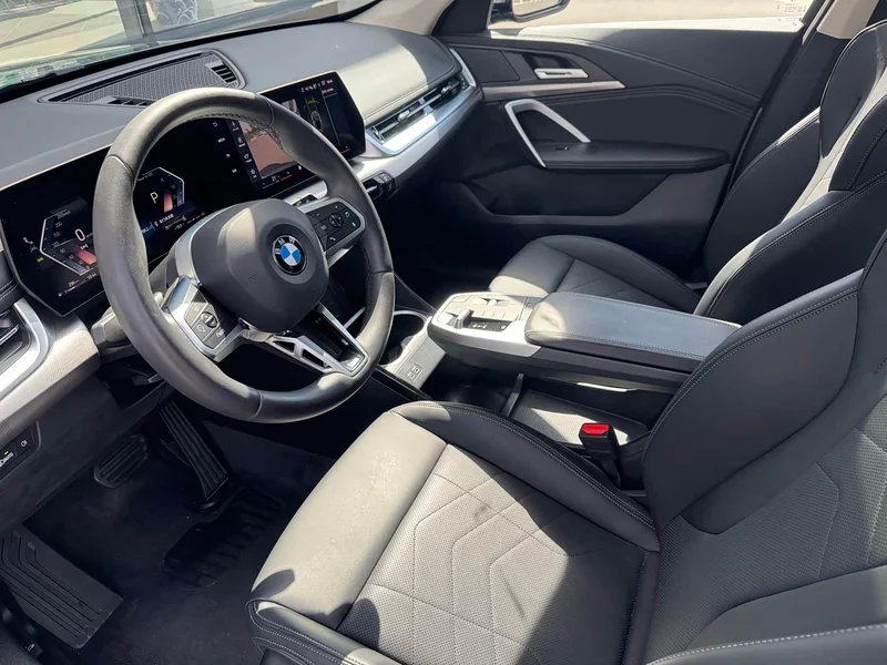 BMW X1 — фото 12