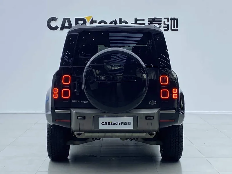Land Rover Defender — фото 4