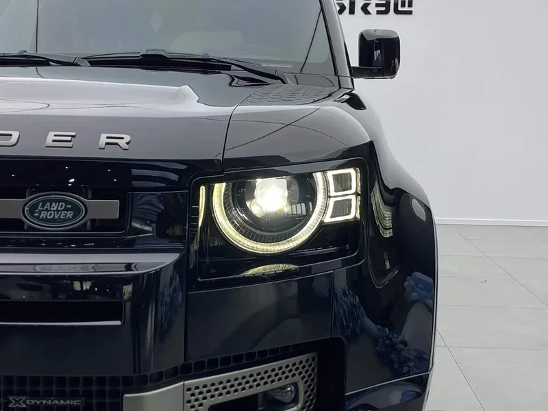 Land Rover Defender — фото 9