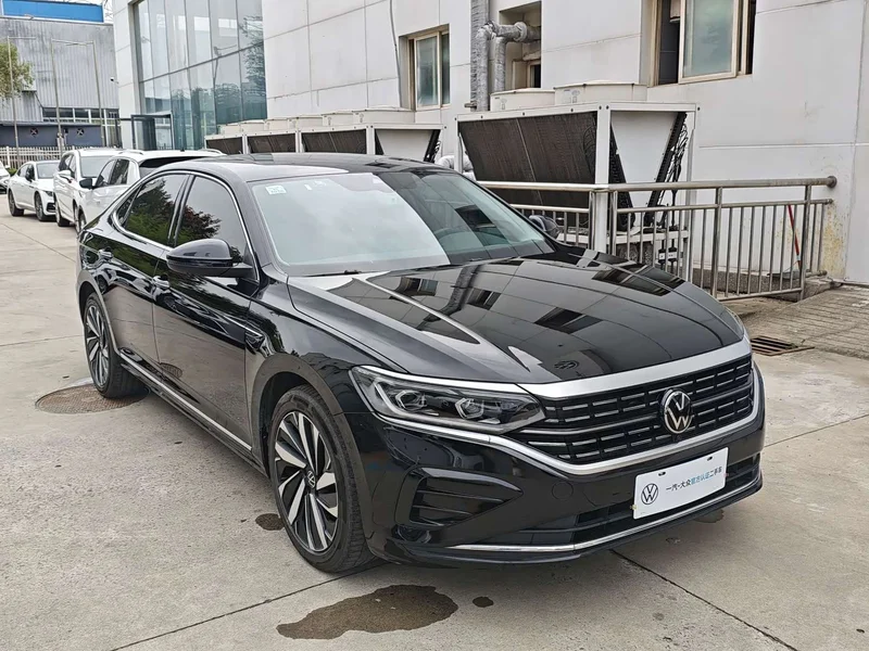 Volkswagen Passat — фото 2