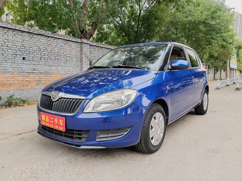 Skoda Citigo — фото 1