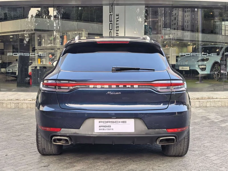 Porsche Macan — фото 19