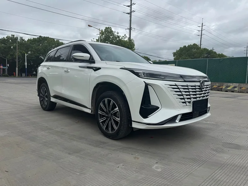 Changan CS75PLUS — фото 2
