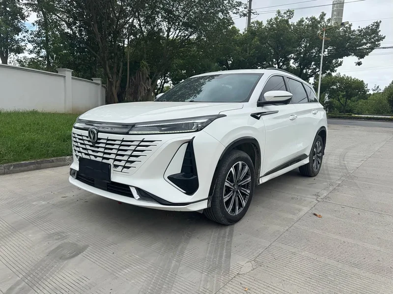 Changan CS75PLUS — фото 3
