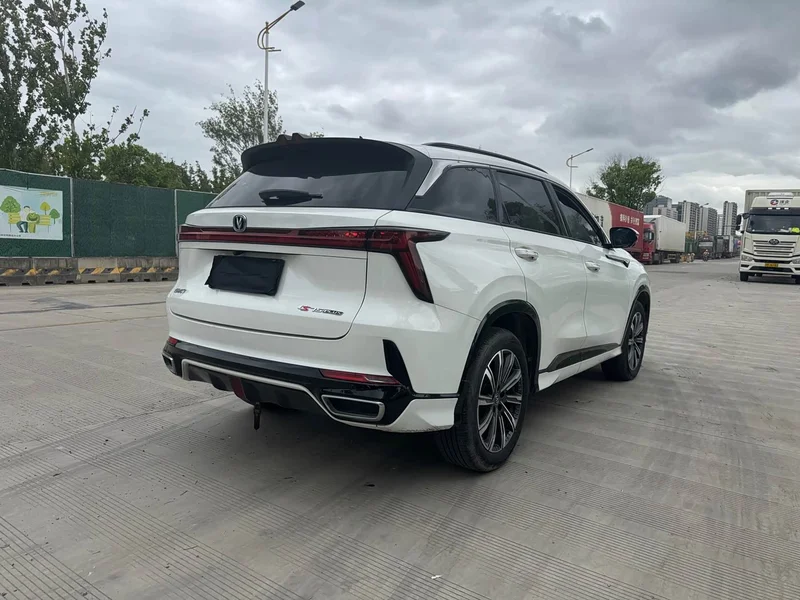 Changan CS75PLUS — фото 10