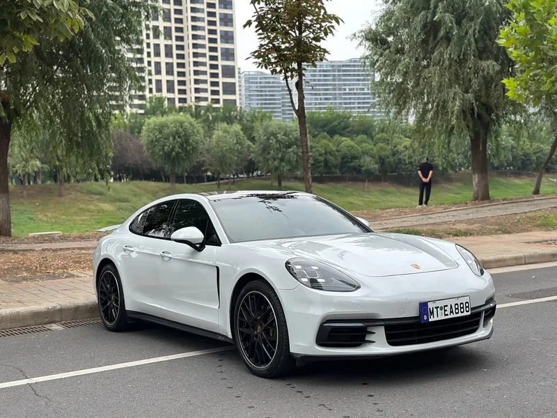 Porsche Panamera — фото 3