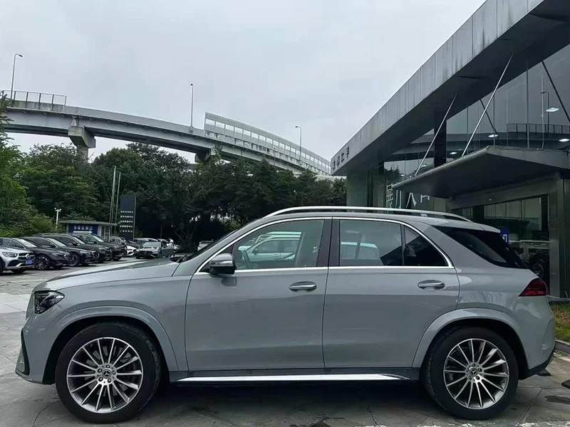 Mercedes-Benz GLE — фото 6