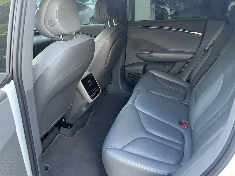 XPeng G7 — фото 16