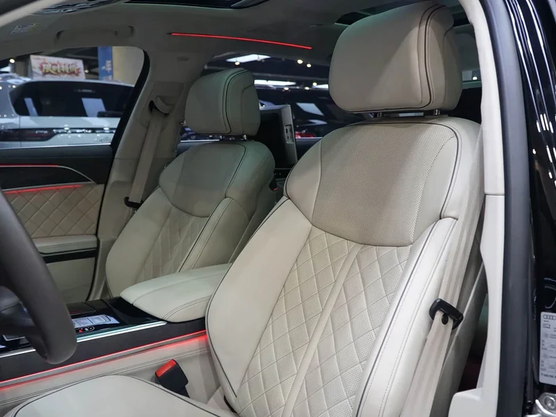 Audi A8 — фото 5