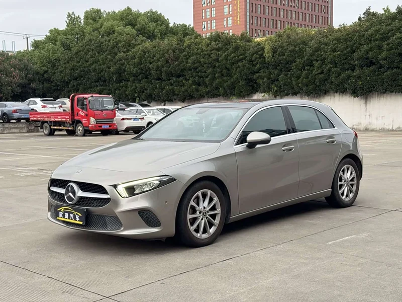 Mercedes-Benz A-Class — фото 1