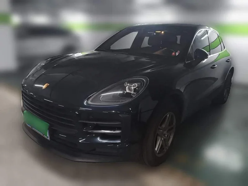 Porsche Macan — фото 1