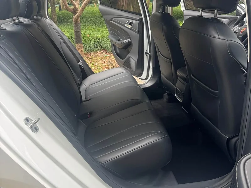 Roewe i5 — фото 14