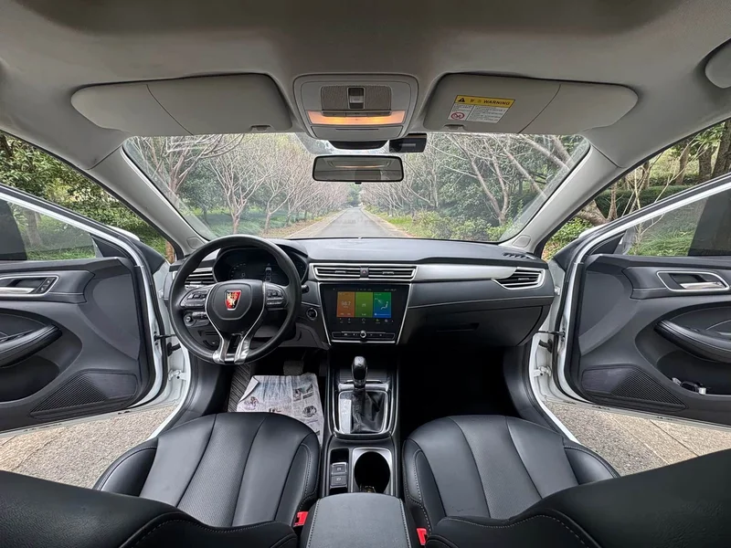 Roewe i5 — фото 17