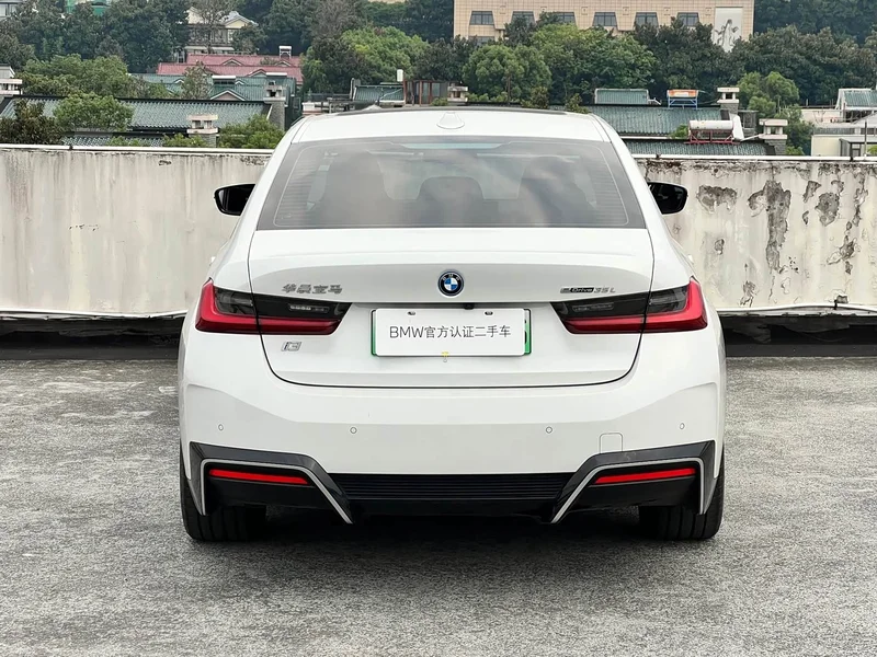 BMW i3 — фото 14