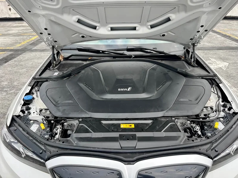BMW i3 — фото 15