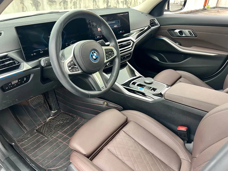 BMW i3 — фото 10