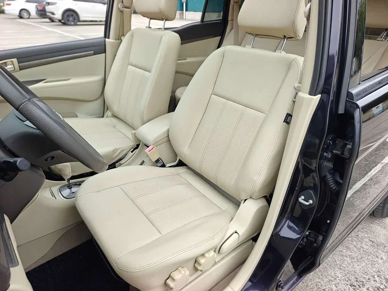 Haima Premacy — фото 15