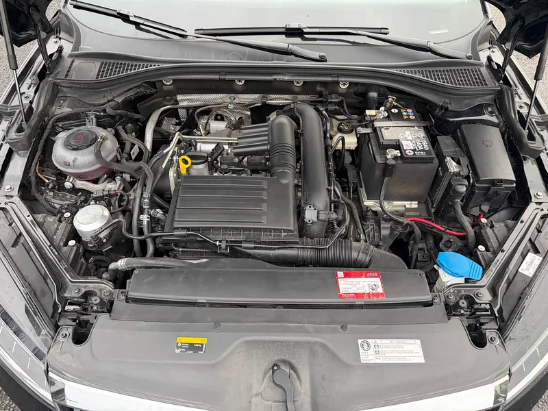 Skoda Superb — фото 12