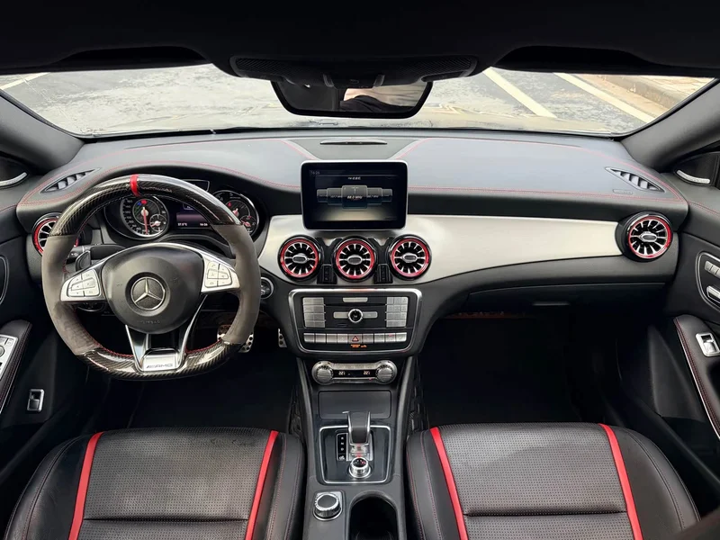 Mercedes-Benz CLA-Class AMG — фото 14