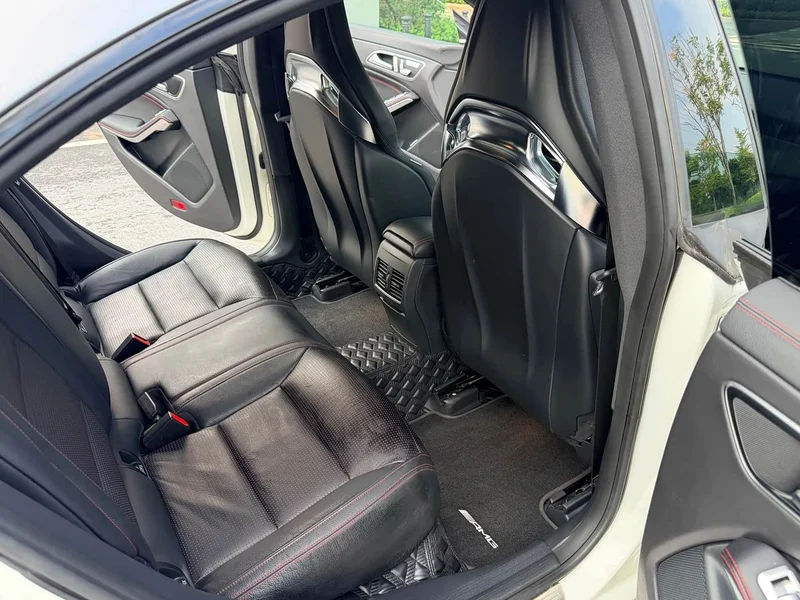 Mercedes-Benz CLA-Class AMG — фото 15