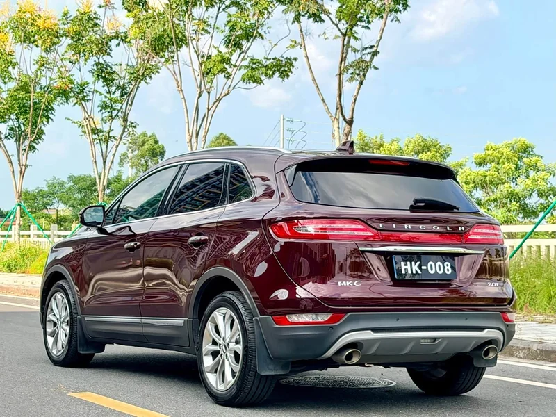 Lincoln MKC — фото 5