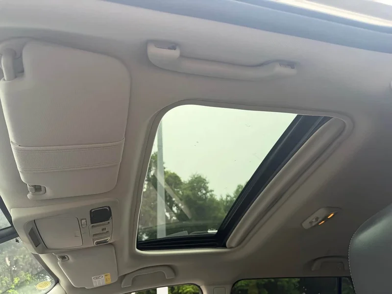 Subaru Outback — фото 14