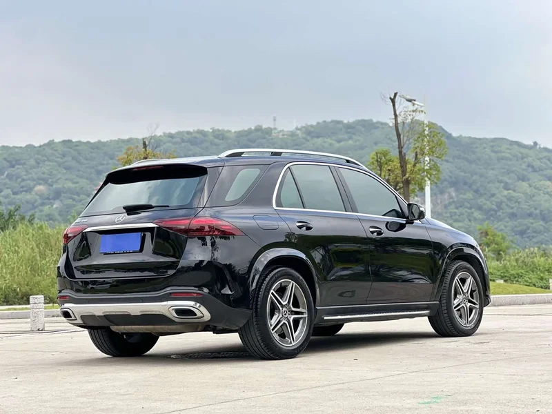 Mercedes-Benz GLE — фото 6