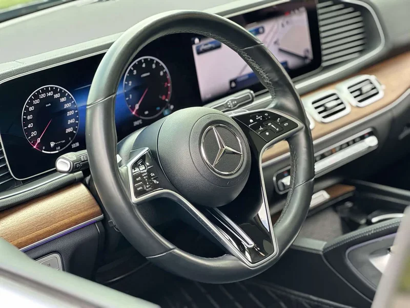 Mercedes-Benz GLE — фото 9
