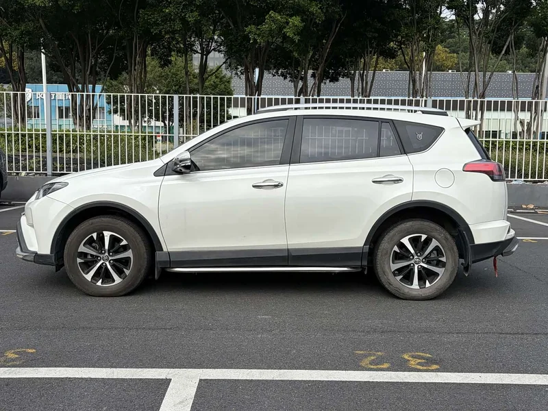 Toyota RAV4 Rongfang — фото 3